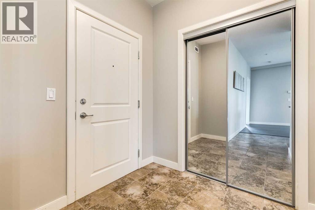 244, 35 Aspenmont Heights Sw, Calgary, Alberta  T3H 0E5 - Photo 4 - A2249744