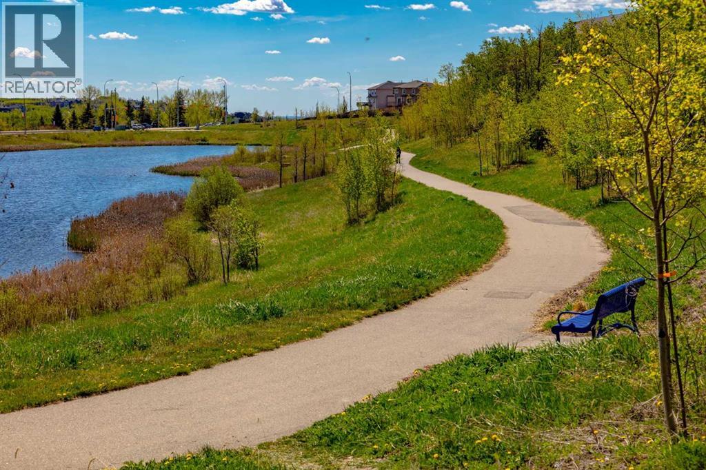 244, 35 Aspenmont Heights Sw, Calgary, Alberta  T3H 0E5 - Photo 44 - A2249744