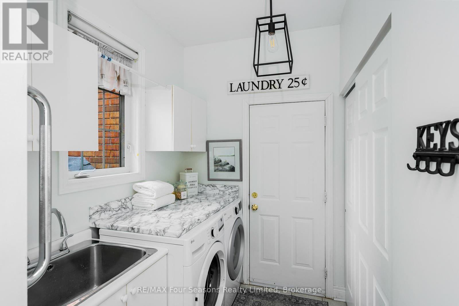 145 Ontario Street, Collingwood, Ontario  L9Y 4M4 - Photo 23 - S12397450