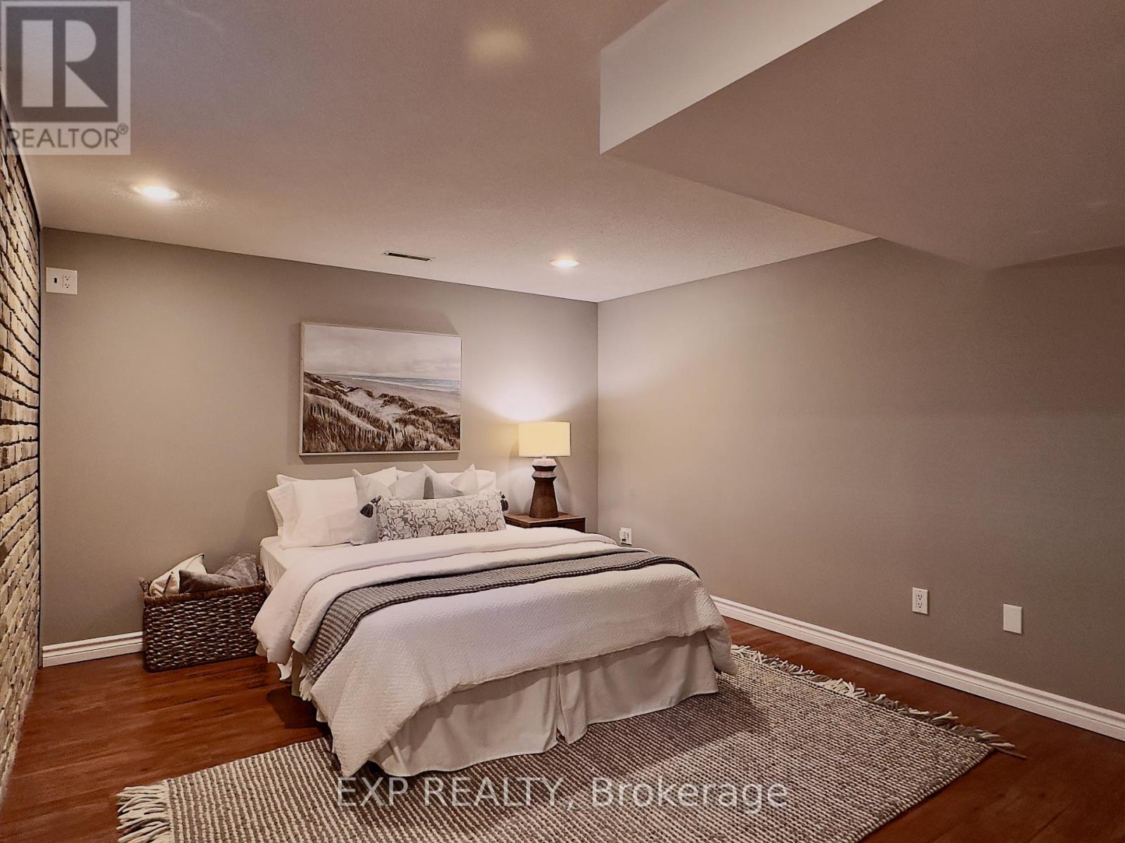 1511 Geary Avenue, London North, Ontario  N5X 1G6 - Photo 33 - X12398689