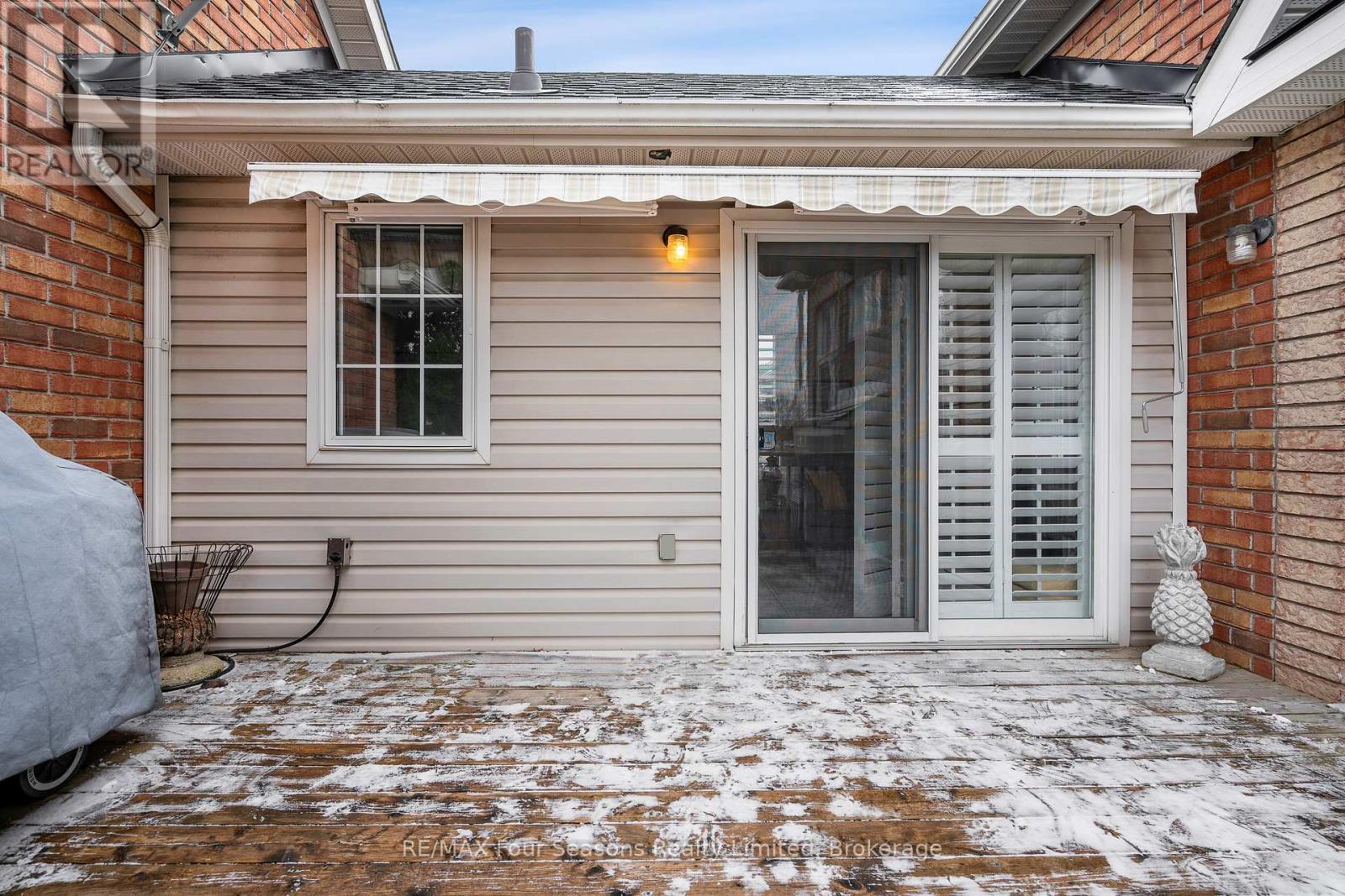 145 Ontario Street, Collingwood, Ontario  L9Y 4M4 - Photo 8 - S12397450