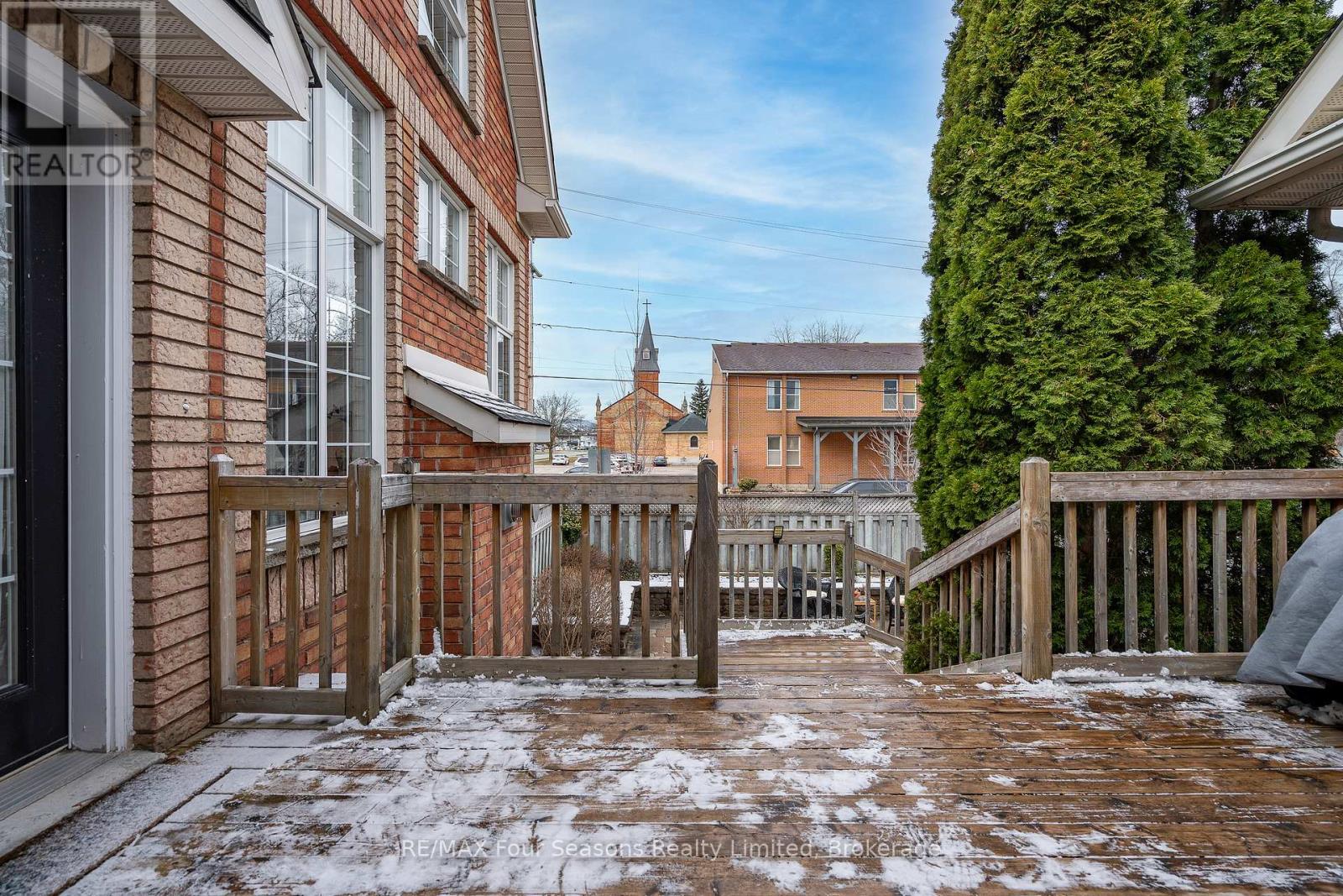145 Ontario Street, Collingwood, Ontario  L9Y 4M4 - Photo 6 - S12397450