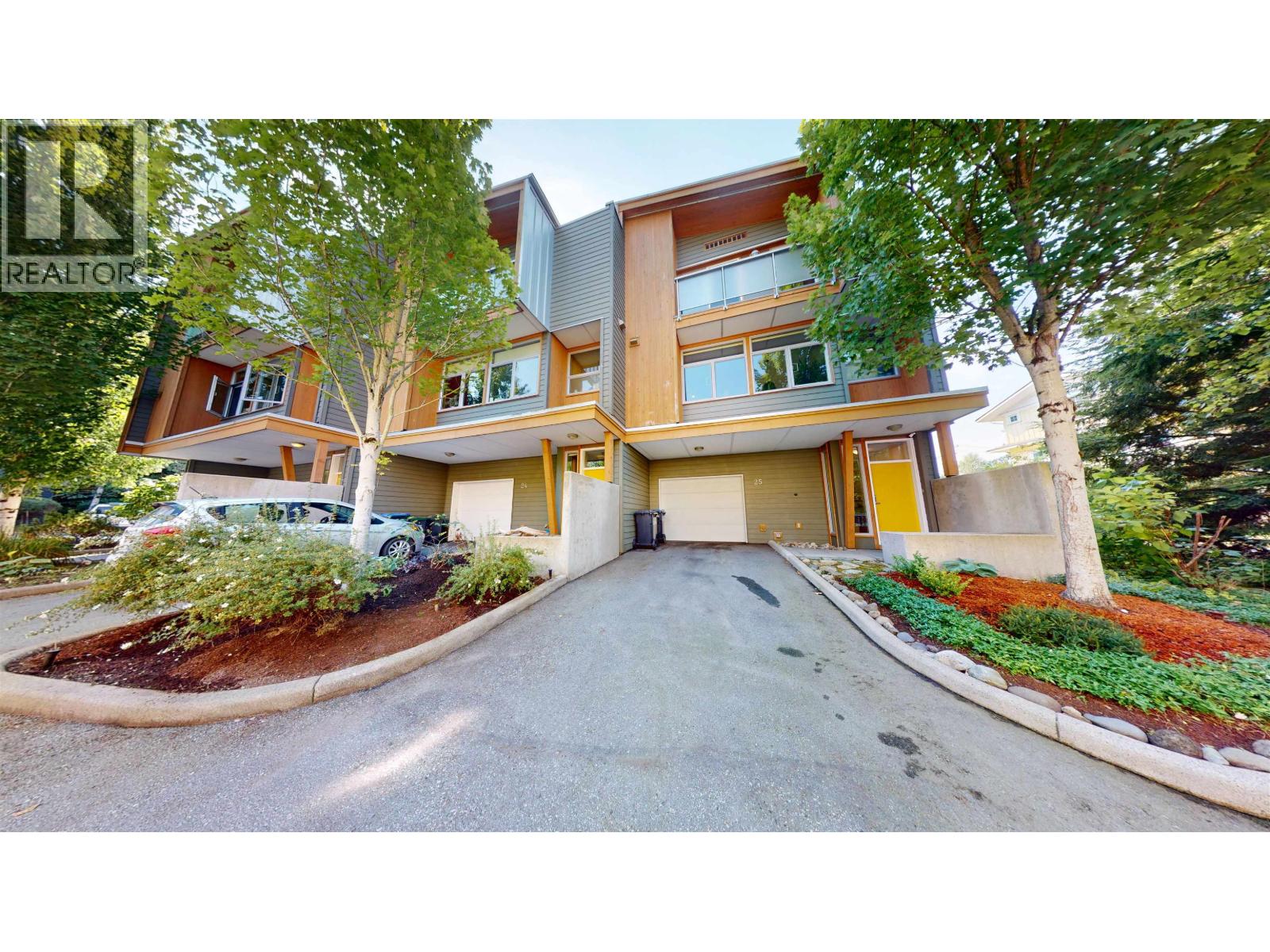 25 39893 GOVERNMENT ROAD, Squamish, British Columbia