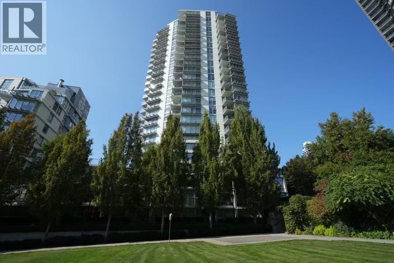 905 638 Beach Crescent, Vancouver, British Columbia  V6Z 3H4 - Photo 1 - R3045996