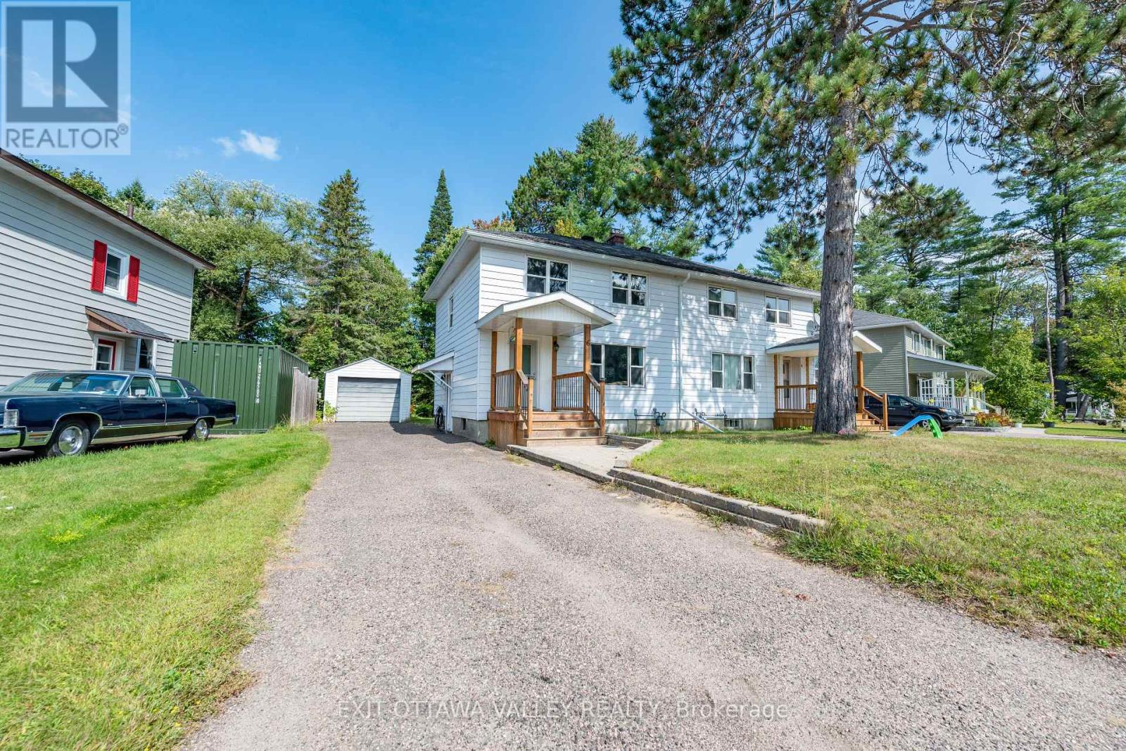 6 Faraday Crescent, Deep River, Ontario  K0J 1P0 - Photo 1 - X12398698