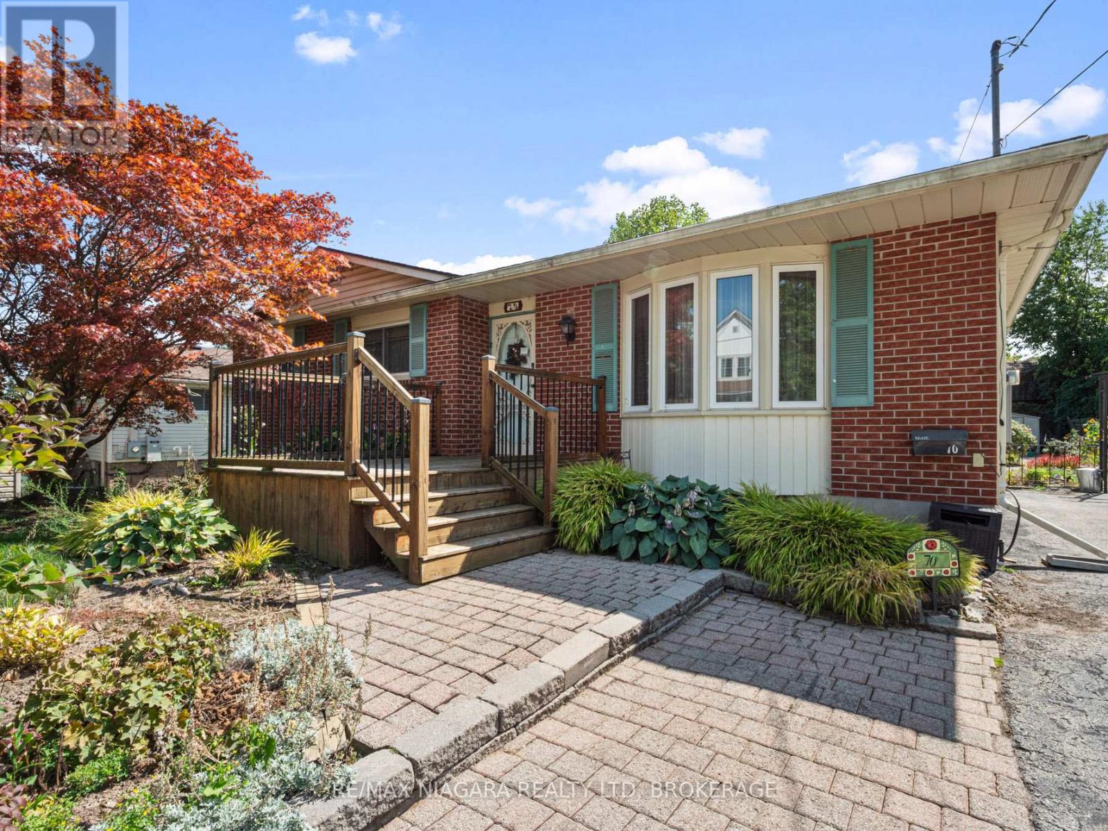 70 Murray Street, Fort Erie, Ontario  L2A 2A6 - Photo 3 - X12398684