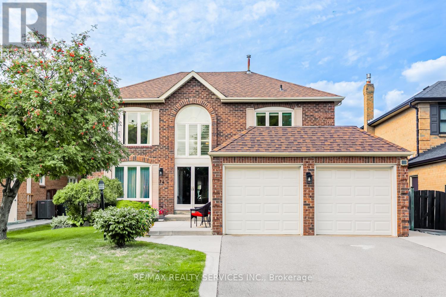 14 NOTTINGHAM CRESCENT, Brampton, Ontario