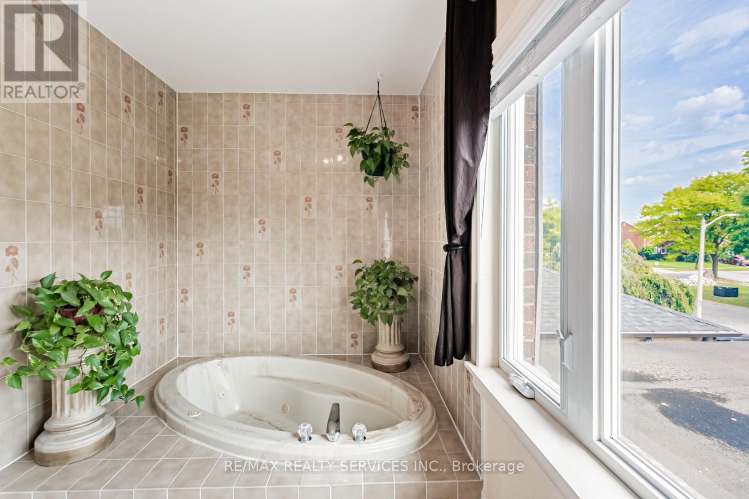 14 Nottingham Crescent, Brampton, Ontario  L6S 4G4 - Photo 31 - W12398662