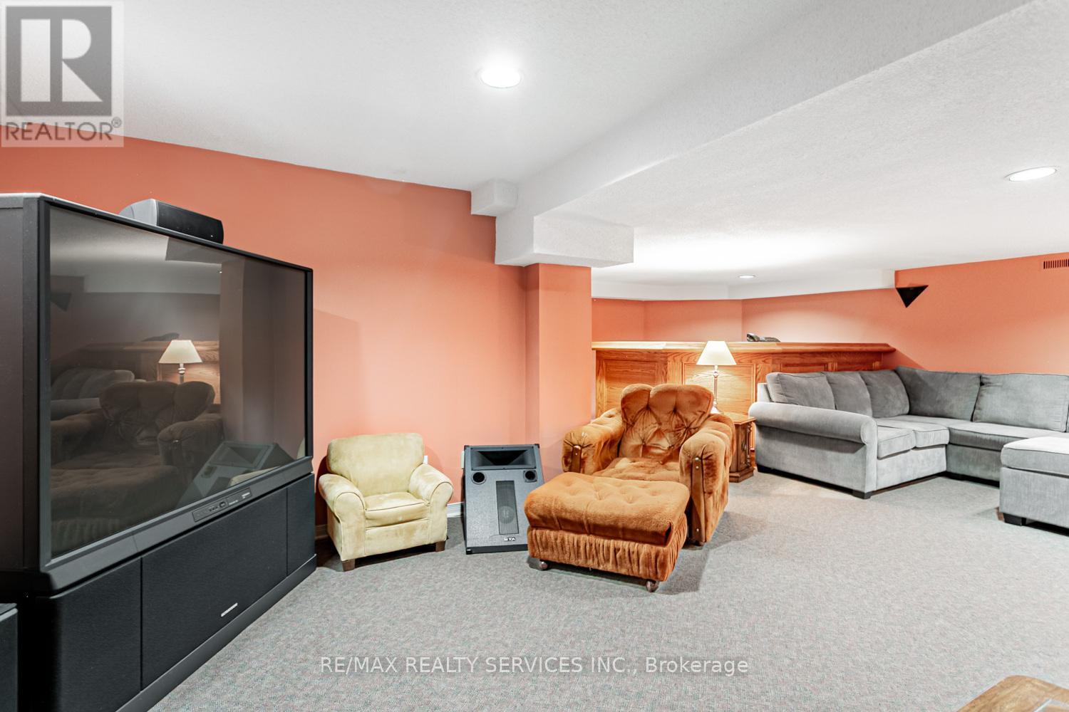 14 Nottingham Crescent, Brampton, Ontario  L6S 4G4 - Photo 37 - W12398662
