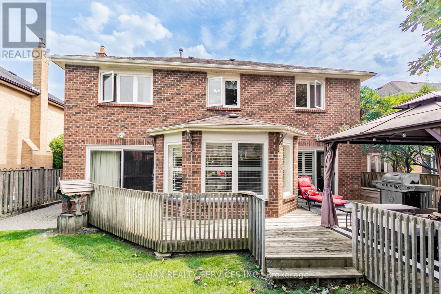 14 Nottingham Crescent, Brampton, Ontario  L6S 4G4 - Photo 45 - W12398662