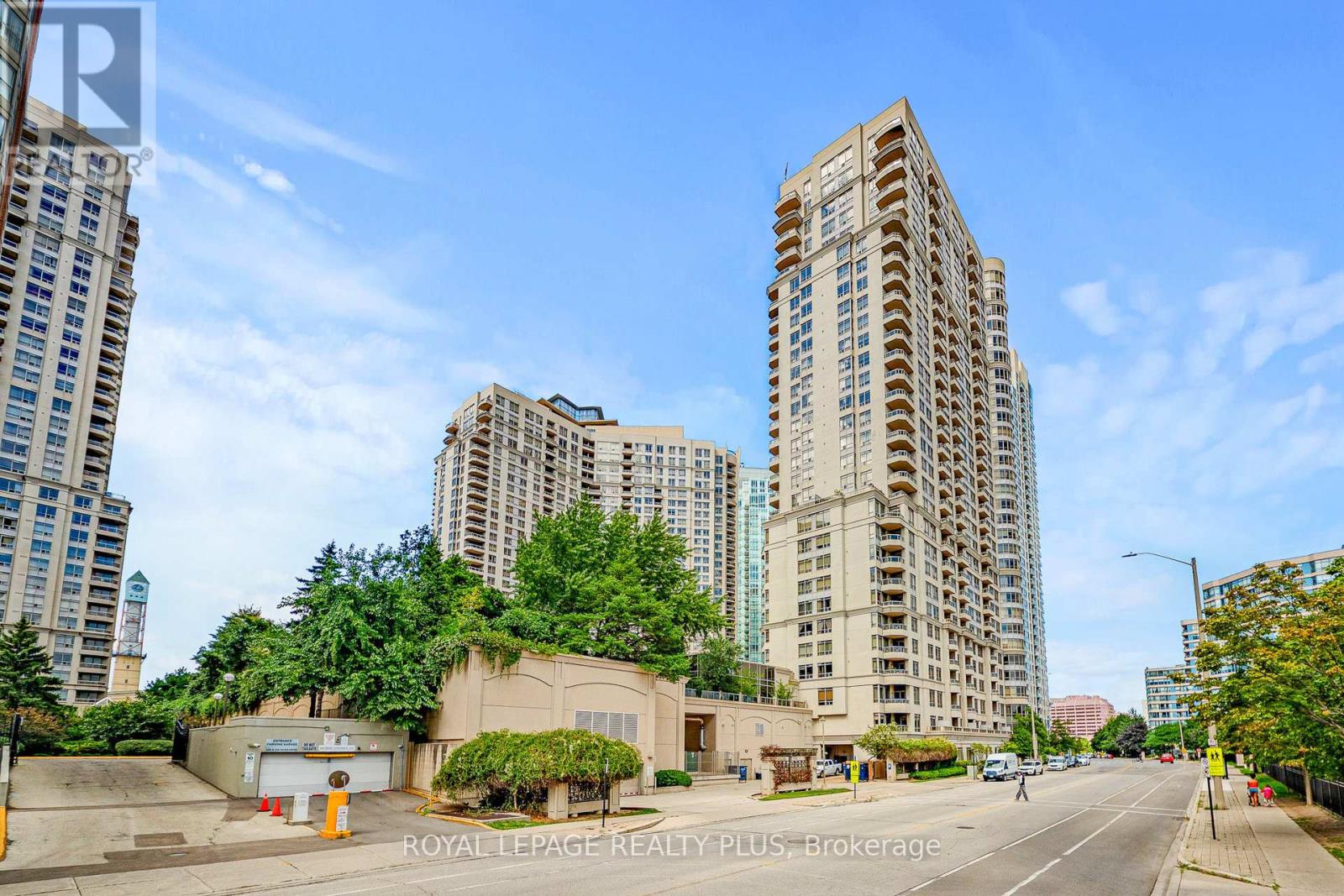 3008 - 3880 Duke Of York Boulevard, Mississauga, Ontario  L5B 4M7 - Photo 1 - W12398663