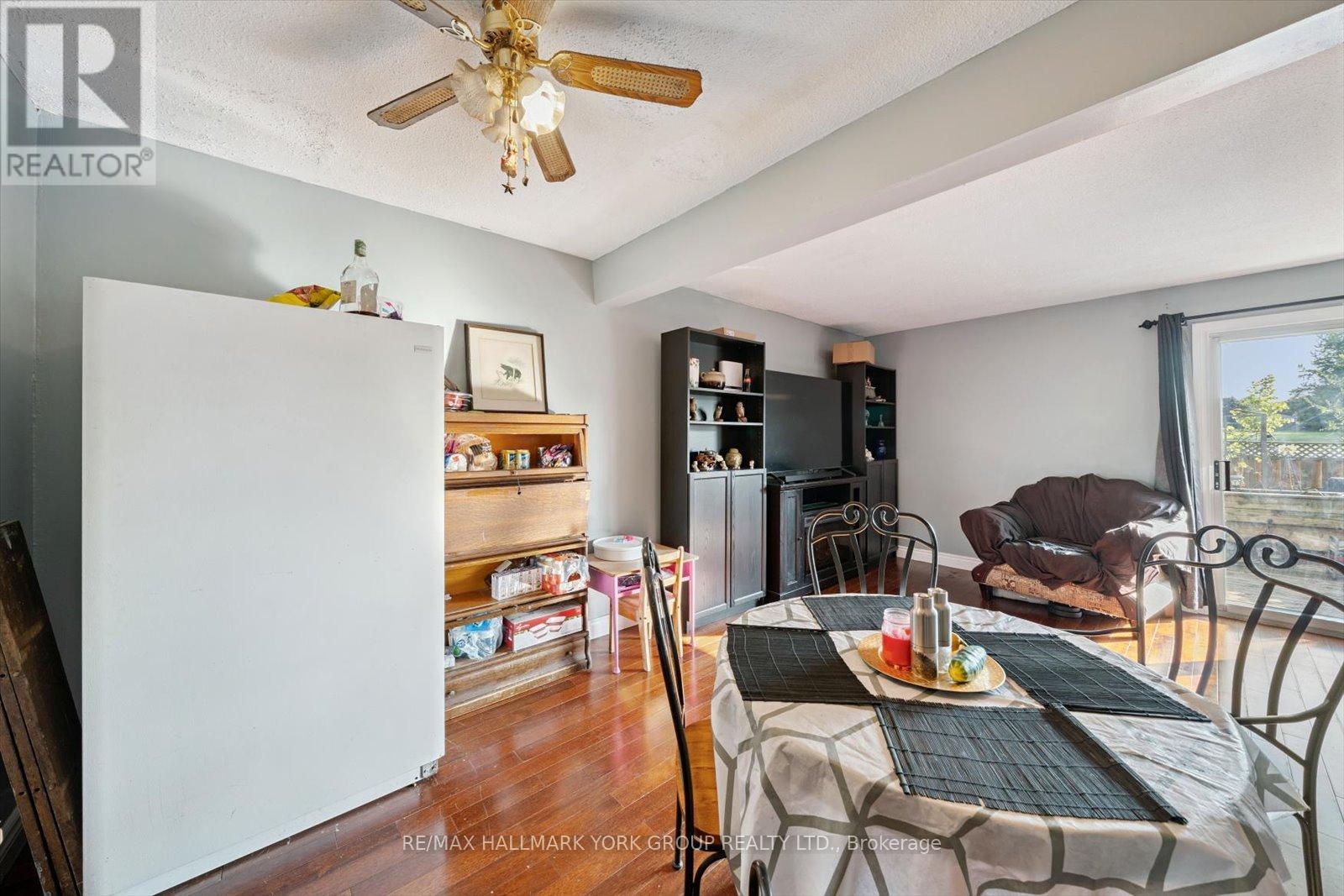 31 Jacobs Square, Brampton, Ontario  L6S 2M5 - Photo 15 - W12398668
