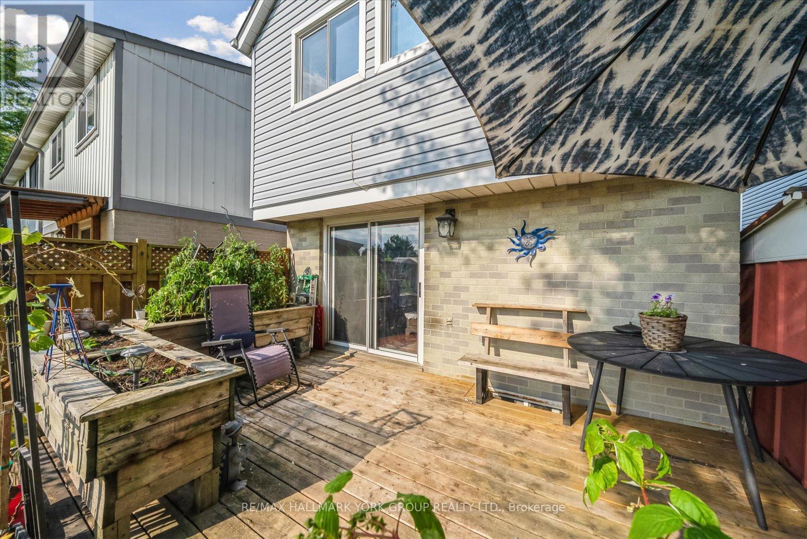 31 Jacobs Square, Brampton, Ontario  L6S 2M5 - Photo 39 - W12398668