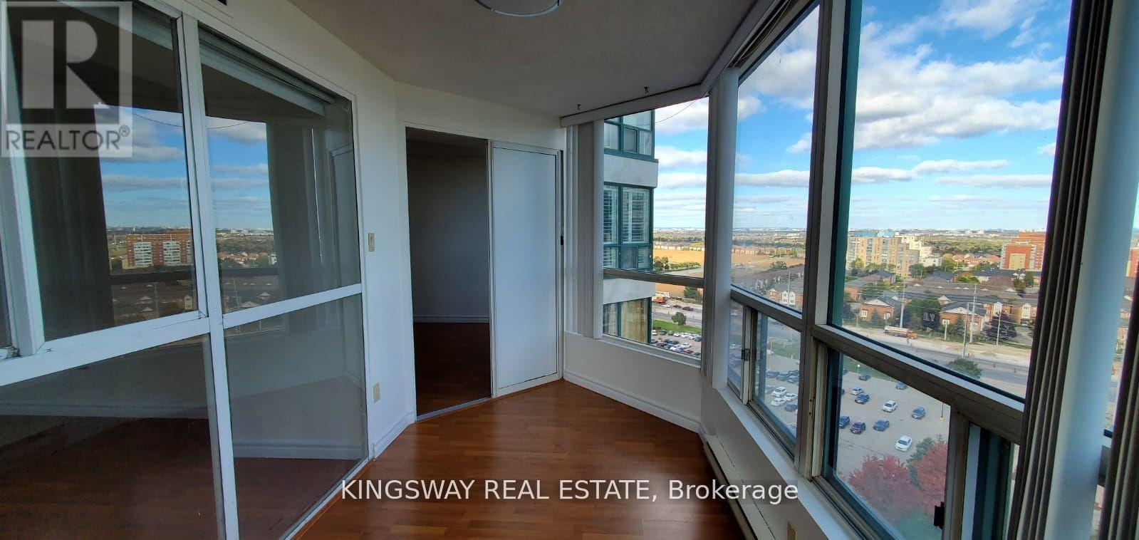 1706 - 4470 Tucana Court, Mississauga (Hurontario), Ontario  L5R 3K8 - Photo 14 - W12398676