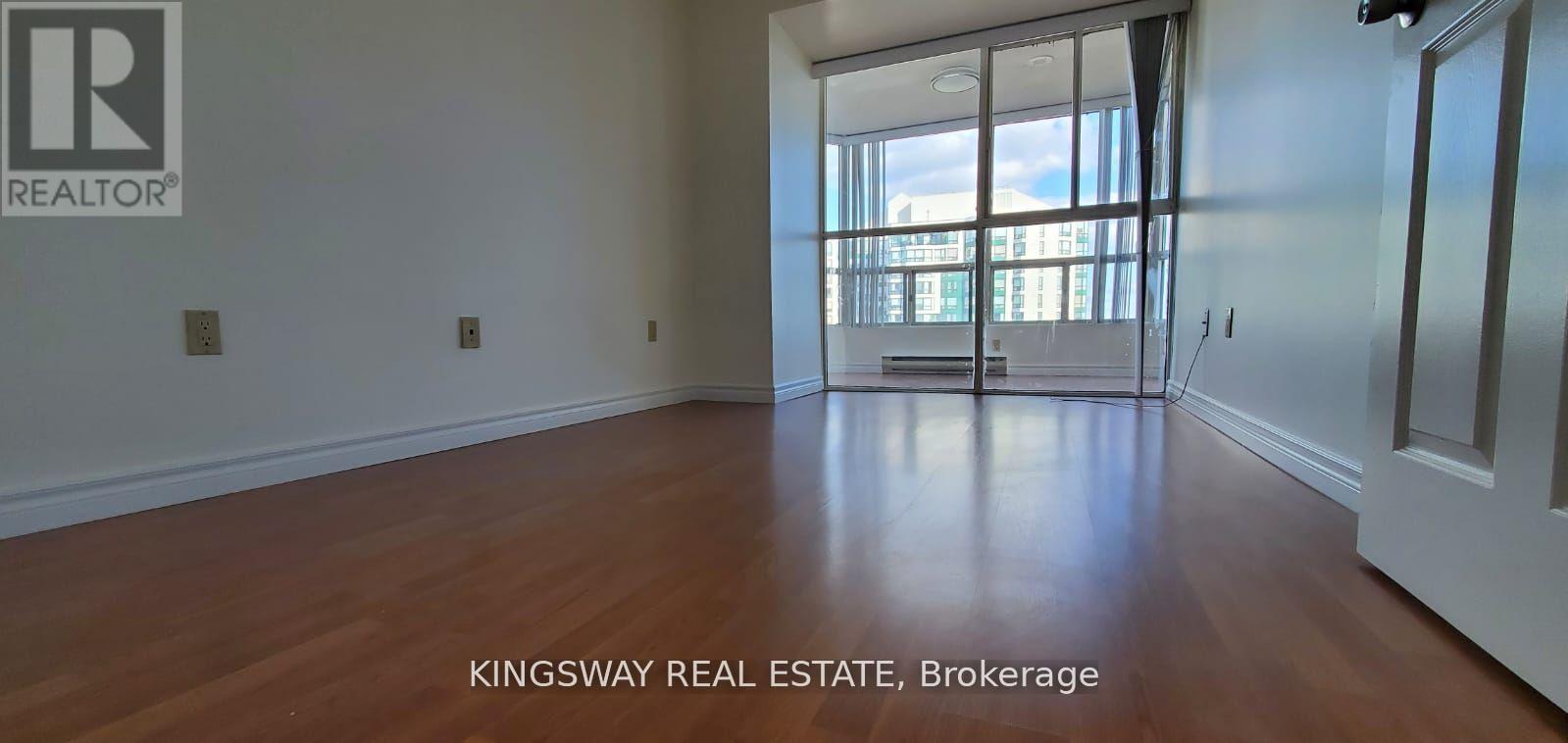 1706 - 4470 Tucana Court, Mississauga (Hurontario), Ontario  L5R 3K8 - Photo 9 - W12398676