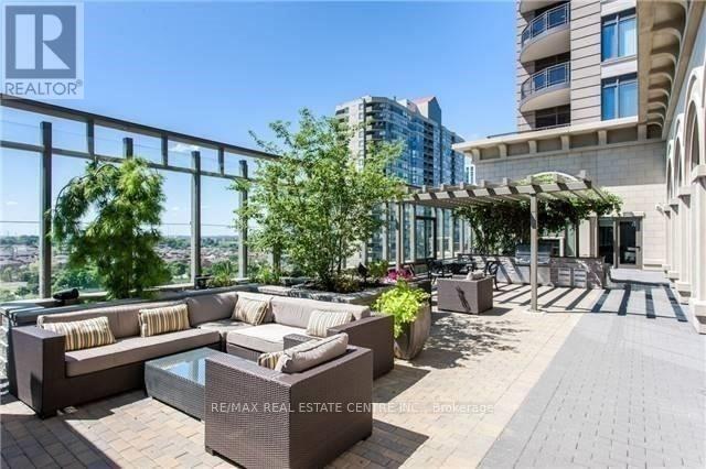 501 - 385 Prince Of Wales Drive, Mississauga, Ontario  L5B 0A1 - Photo 11 - W12393772