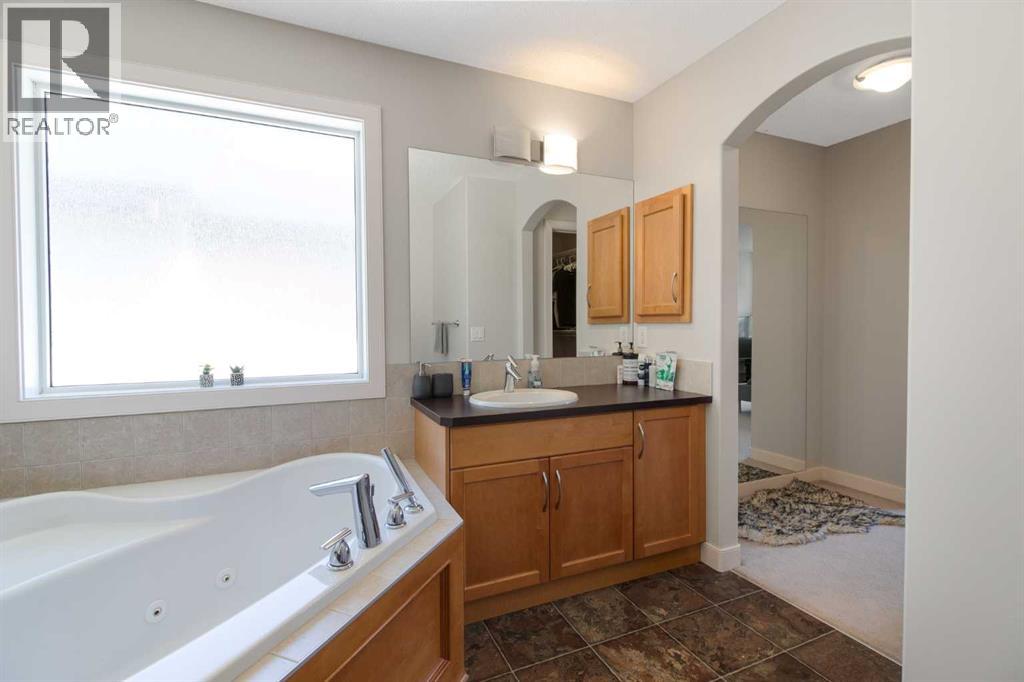 344 Windermere Drive, Chestermere, Alberta  T1X 0C6 - Photo 15 - A2256189