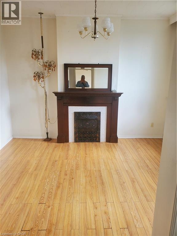 107 Cathcart Street, Hamilton, Ontario  L8L 5A1 - Photo 2 - 40768968