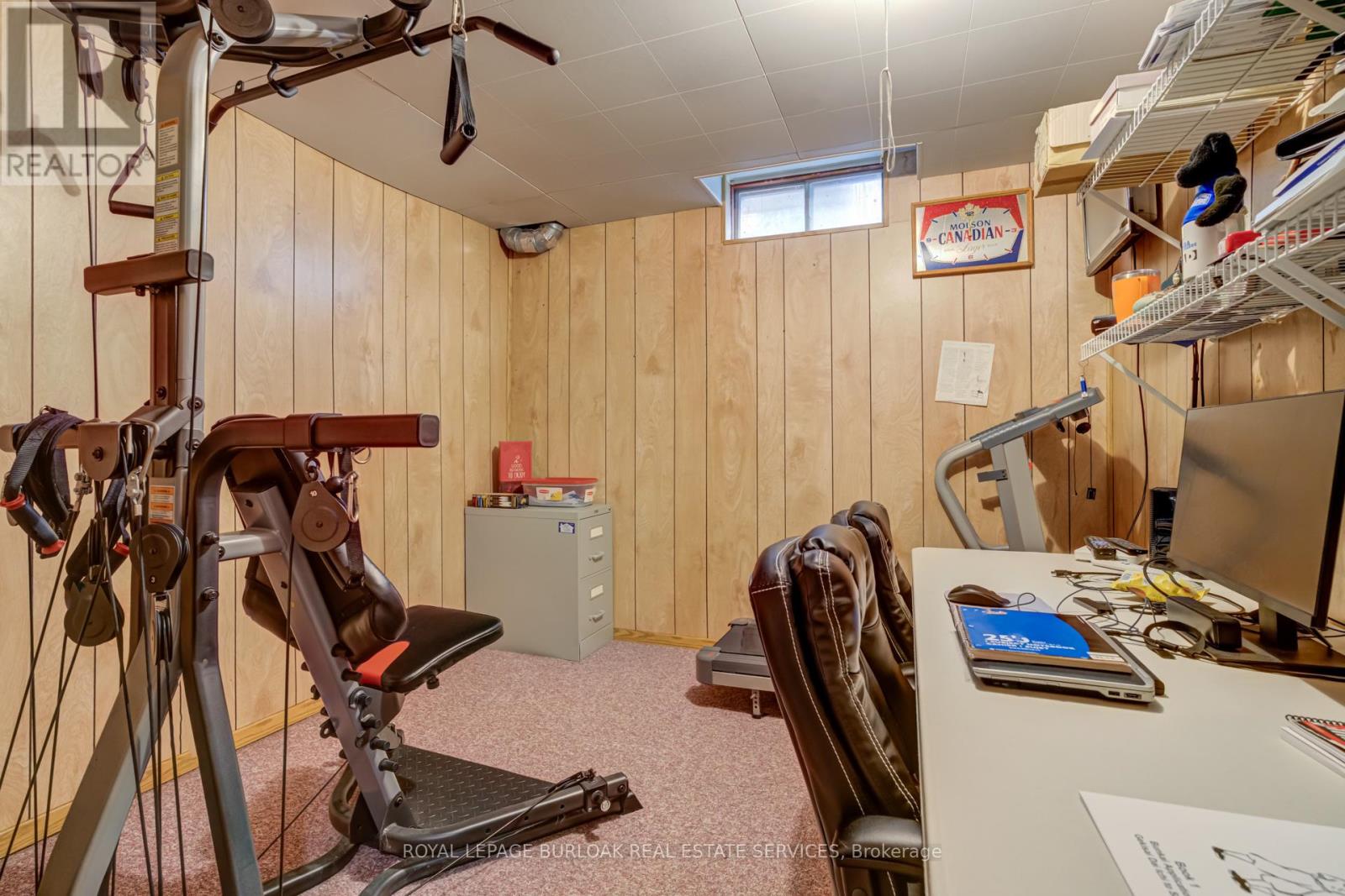 2055 Hunters Wood Drive, Burlington, Ontario  L7M 2T9 - Photo 42 - W12398682