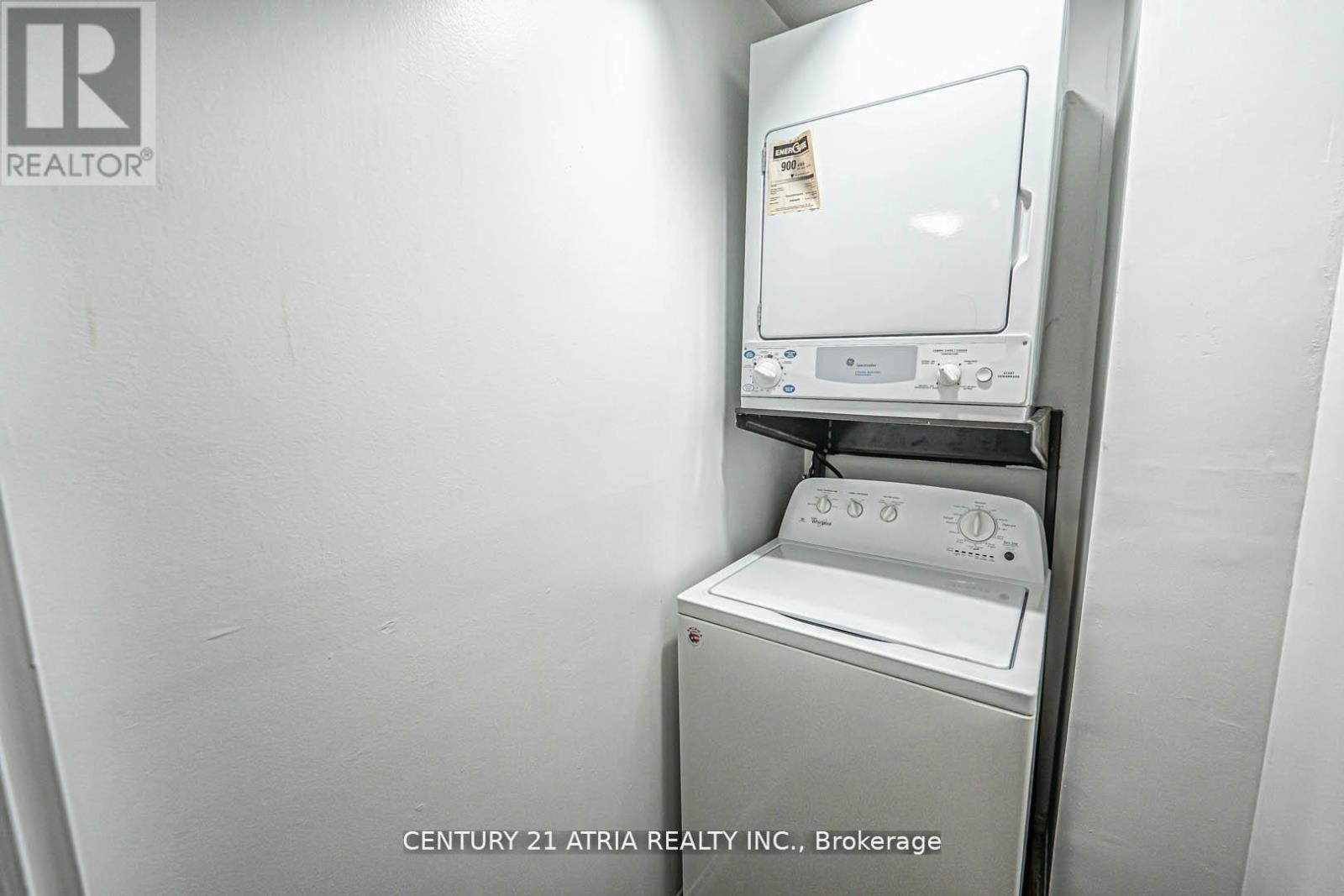 206 - 350 Webb Drive, Mississauga, Ontario  L5B 3N6 - Photo 25 - W12398696
