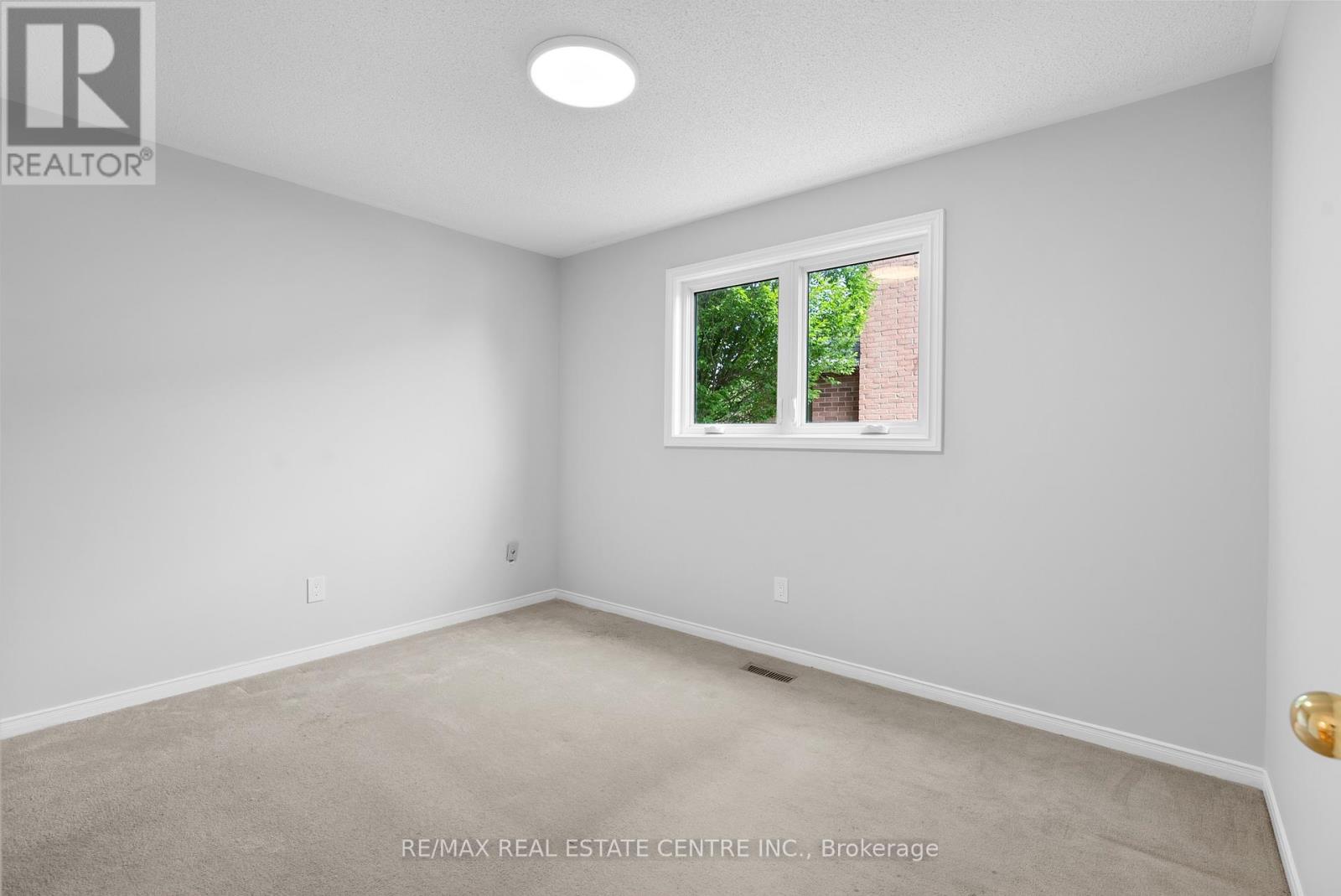 4623 Hewicks Lane, Mississauga, Ontario  L5M 3L8 - Photo 21 - W12398715