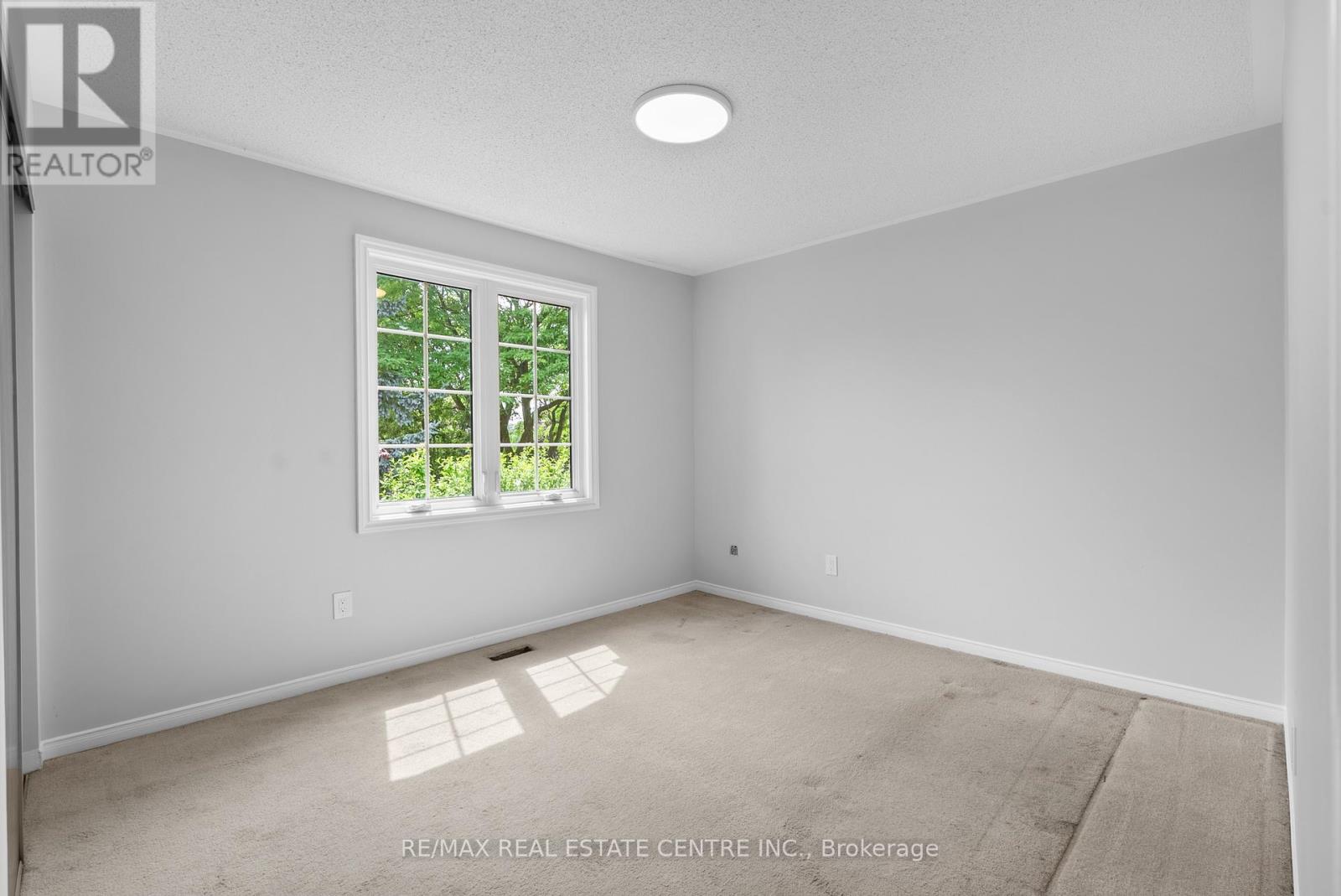 4623 Hewicks Lane, Mississauga, Ontario  L5M 3L8 - Photo 22 - W12398715