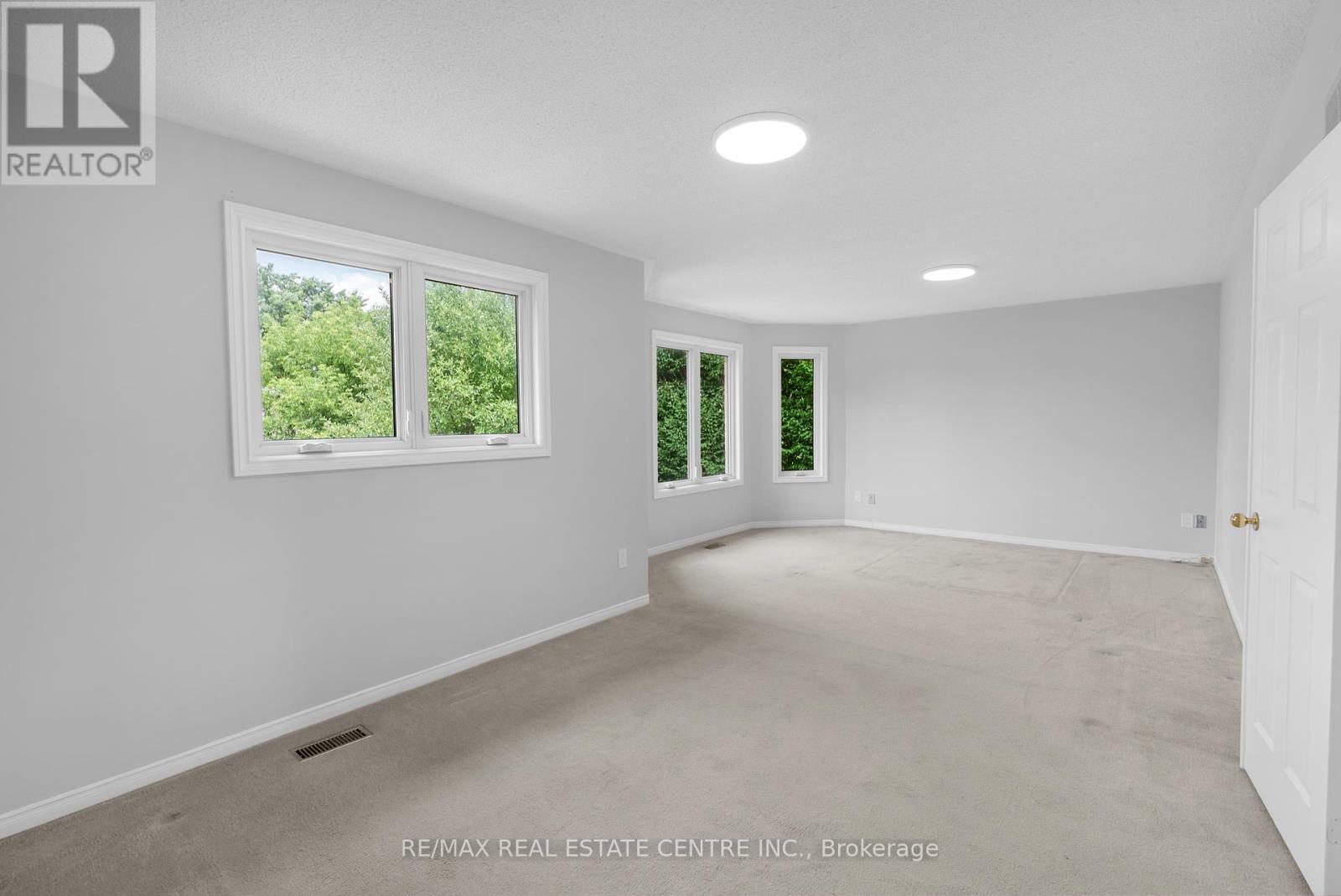 4623 Hewicks Lane, Mississauga, Ontario  L5M 3L8 - Photo 24 - W12398715
