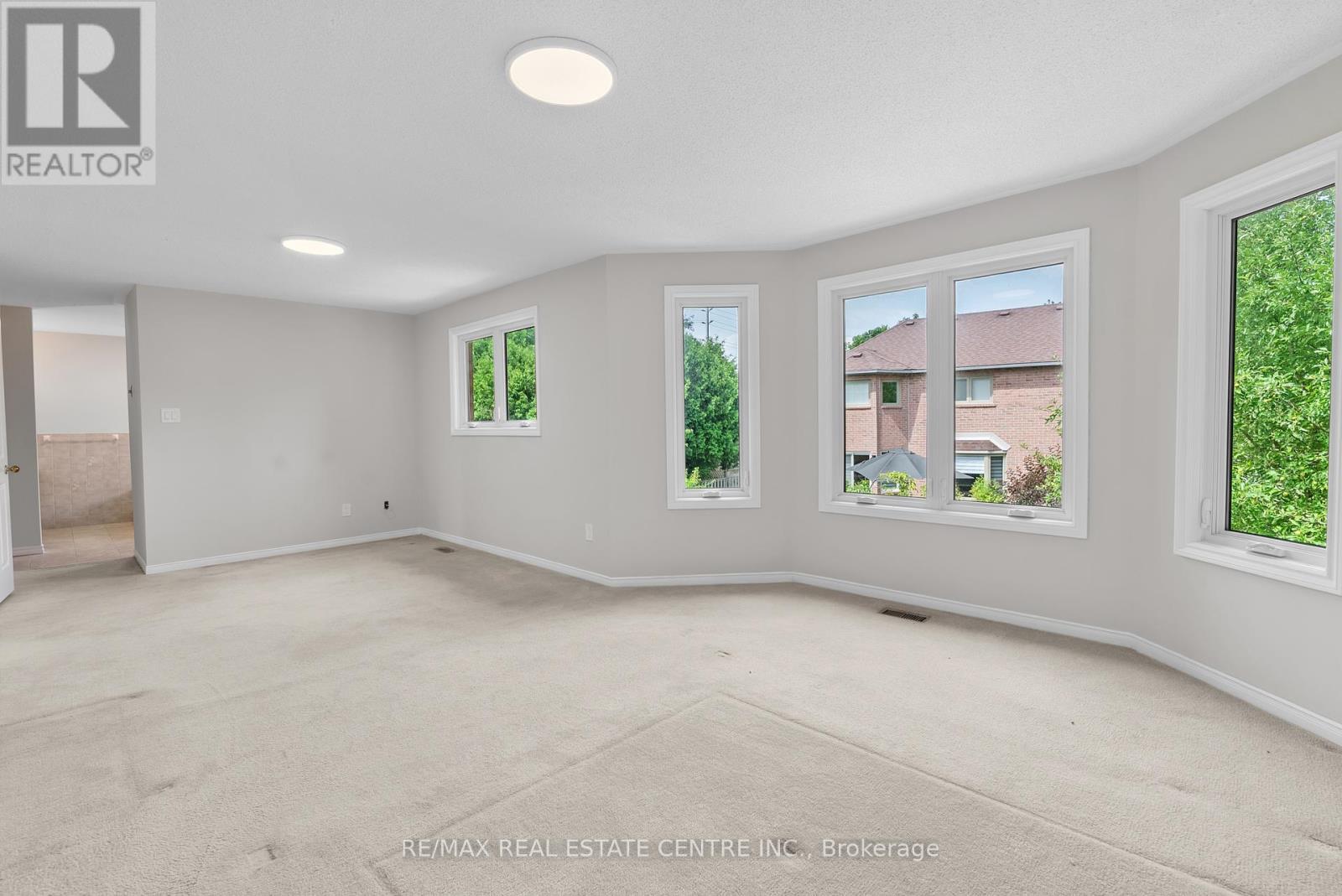 4623 Hewicks Lane, Mississauga, Ontario  L5M 3L8 - Photo 26 - W12398715