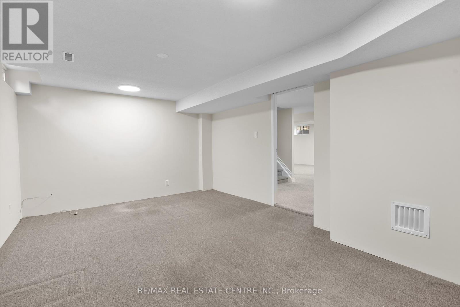 4623 Hewicks Lane, Mississauga, Ontario  L5M 3L8 - Photo 35 - W12398715