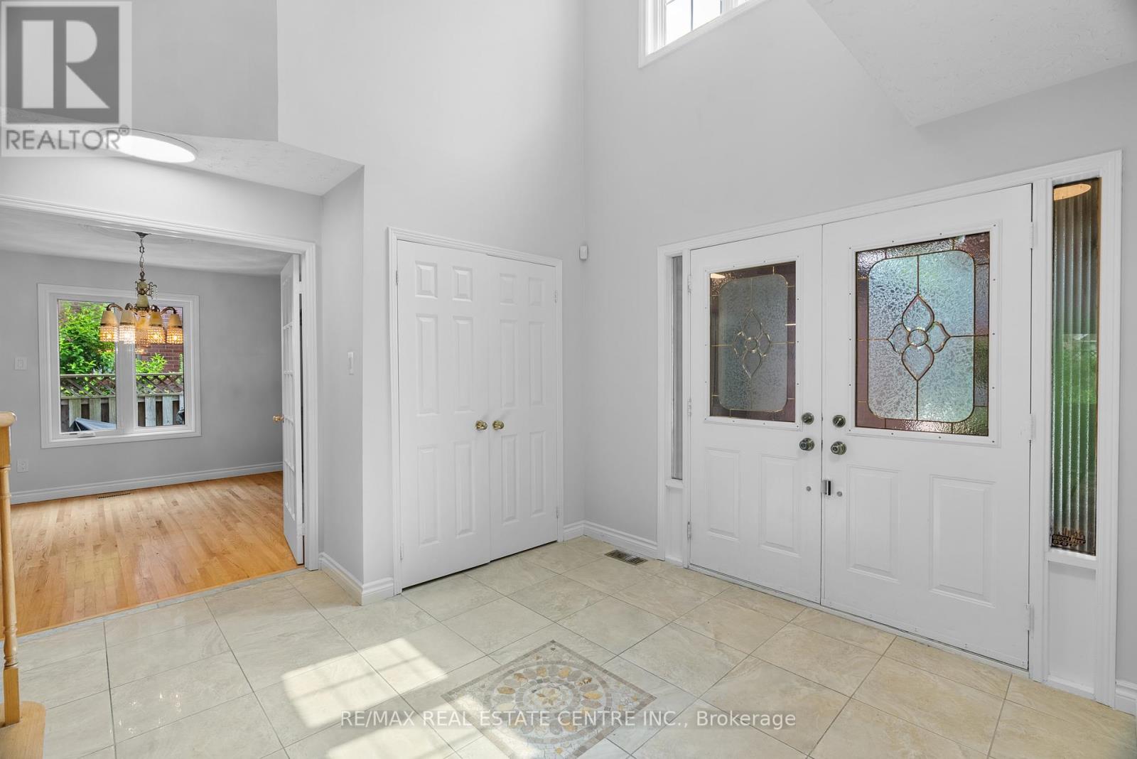 4623 Hewicks Lane, Mississauga, Ontario  L5M 3L8 - Photo 4 - W12398715