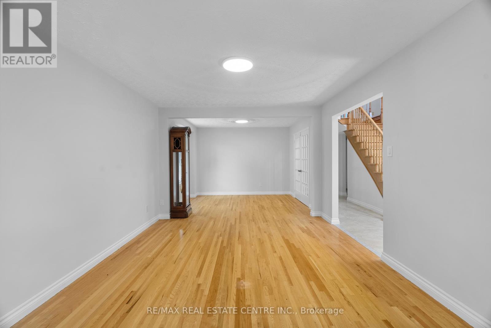 4623 Hewicks Lane, Mississauga, Ontario  L5M 3L8 - Photo 9 - W12398715