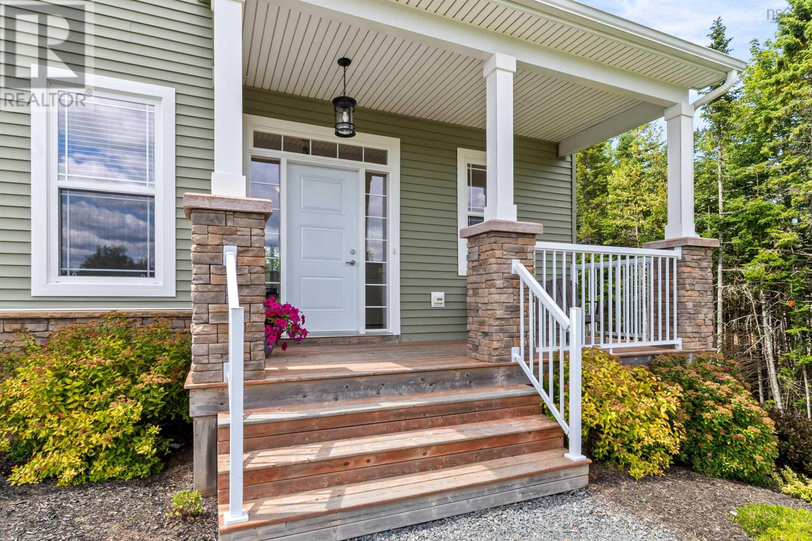 Property at 379 Meadow View Way image 2