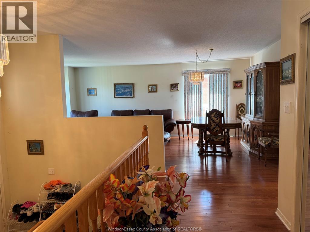 2253 Randolph Avenue, Windsor, Ontario  N9B 3V8 - Photo 3 - 25023191