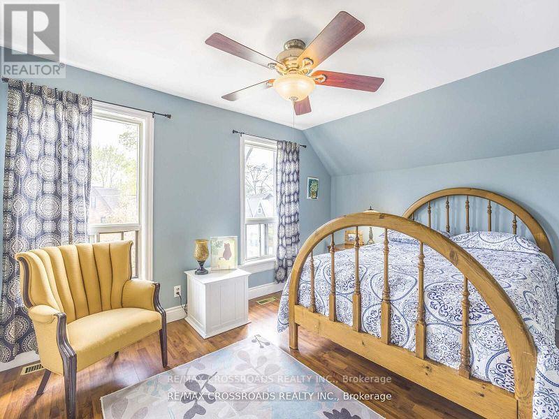 22 Ivy Avenue, Toronto, Ontario  M4L 2H7 - Photo 16 - E12267586