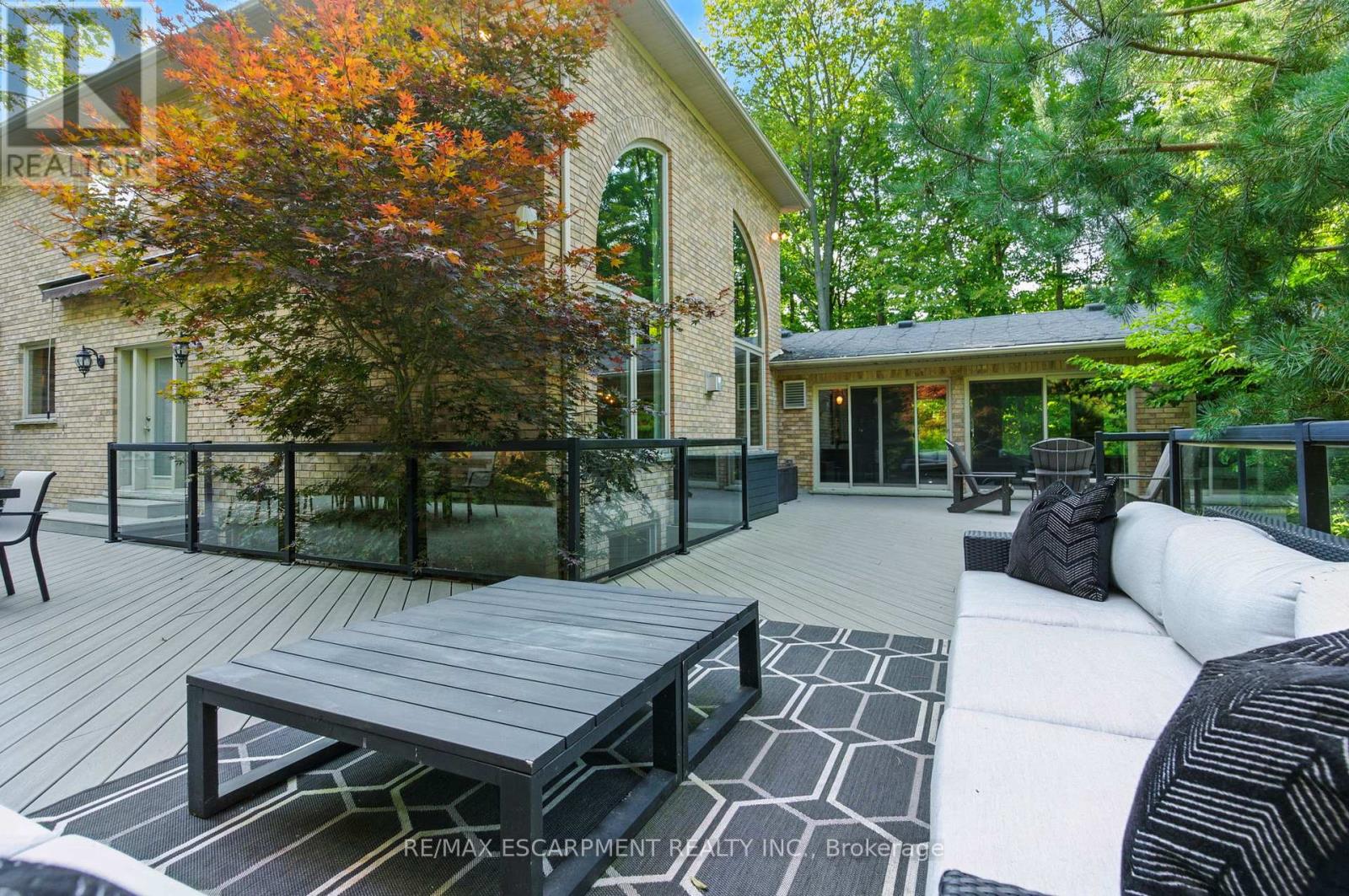 26 Parkshore Place, Hamilton, Ontario  L0R 1H1 - Photo 45 - X12398725