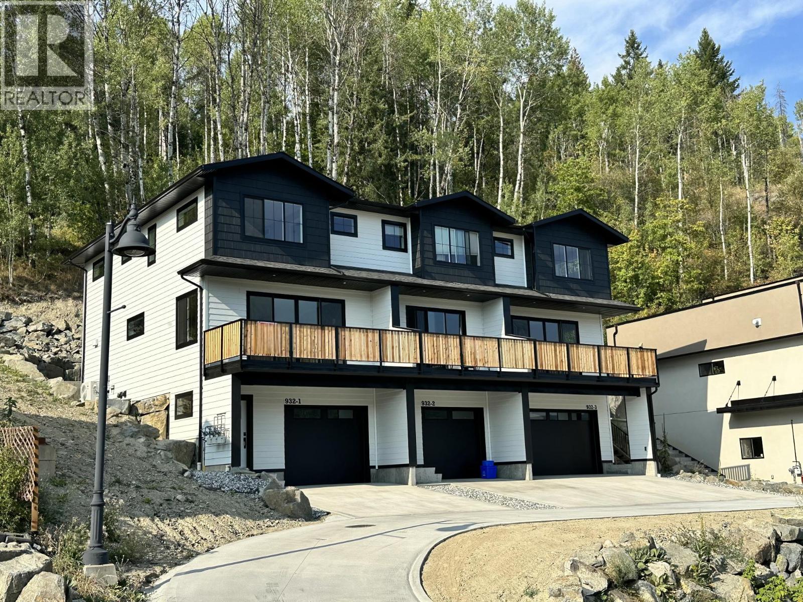 932-1 Redstone Drive, Rossland, British Columbia