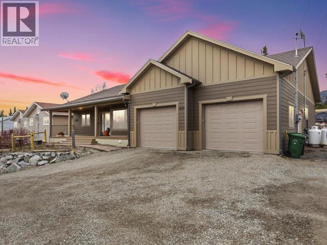 A & B-1601 Dogwood Street, Whitehorse, Yukon  Y1A 3Z9 - Photo 2 - 16803