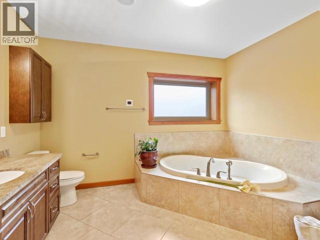 A & B-1601 Dogwood Street, Whitehorse, Yukon  Y1A 3Z9 - Photo 14 - 16803