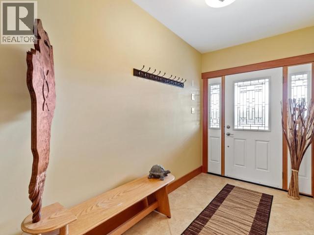 A & B-1601 Dogwood Street, Whitehorse, Yukon  Y1A 3Z9 - Photo 3 - 16803