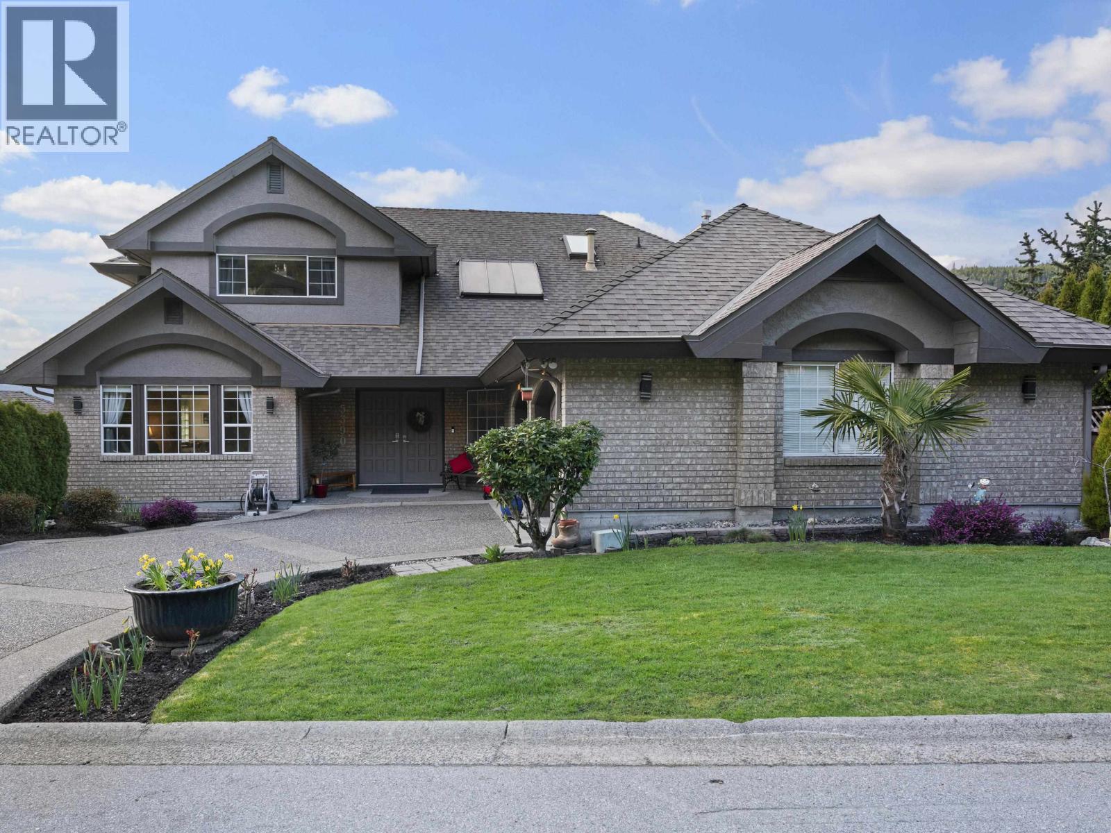 5390 WESTHAVEN WYND, West Vancouver, British Columbia