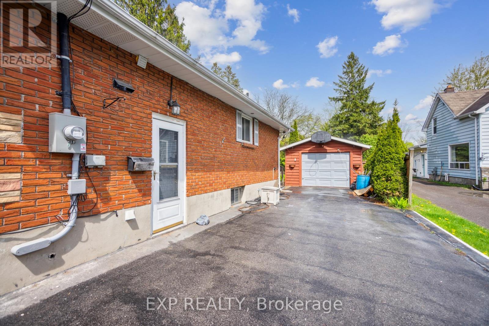97 Gilbert Street, Belleville, Ontario  K8P 3H1 - Photo 14 - X12383810