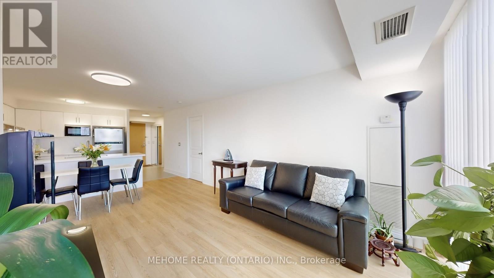 1611 - 509 Beecroft Road, Toronto (Willowdale West), Ontario  M2N 0A3 - Photo 13 - C12398759