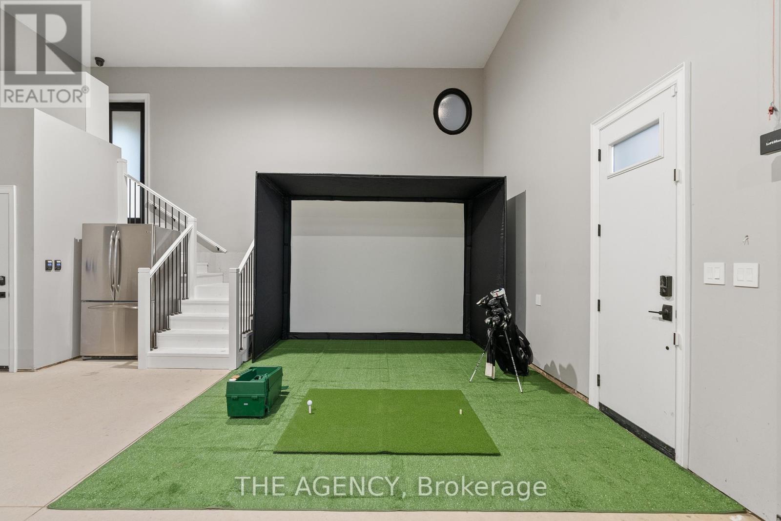 1067 Jerseyville Road W, Hamilton (Ancaster), Ontario  L0R 1R0 - Photo 34 - X12396670