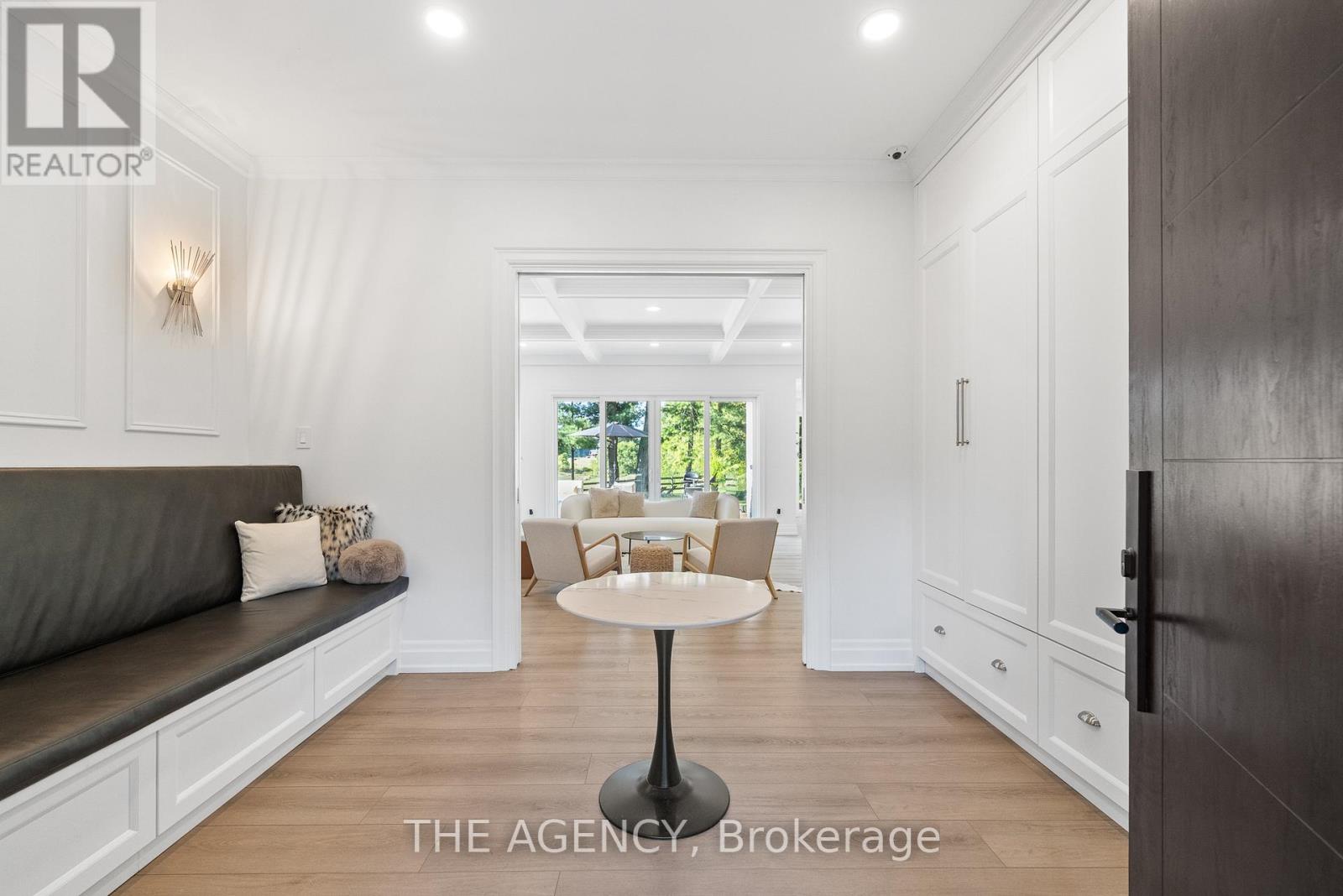 1067 Jerseyville Road W, Hamilton (Ancaster), Ontario  L0R 1R0 - Photo 5 - X12396670