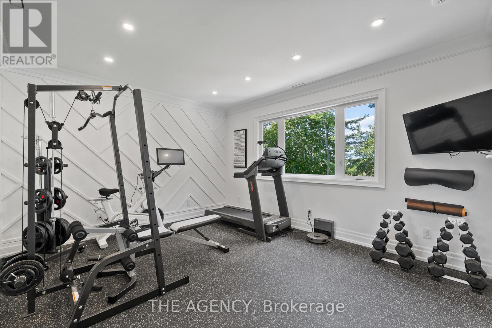 1067 Jerseyville Road W, Hamilton (Ancaster), Ontario  L0R 1R0 - Photo 18 - X12396670