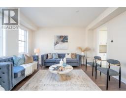 13 Kennisis Way, Vaughan (Maple), Ca