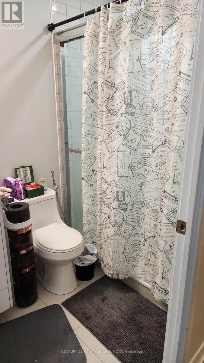1604 - 9471 Yonge Street, Richmond Hill, Ontario  L4C 1V4 - Photo 11 - N12398747