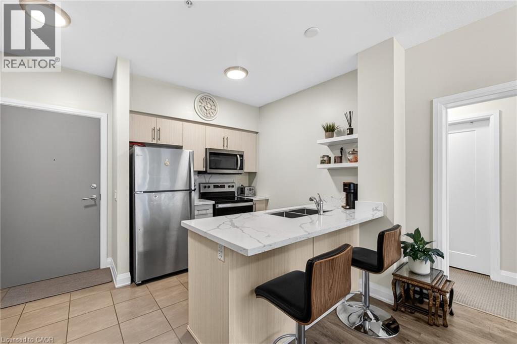 16 Concord Place Unit# 402, Grimsby, Ontario  L3M 0J1 - Photo 12 - 40769121