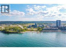 16 CONCORD Place Unit# 402, Grimsby, Ontario