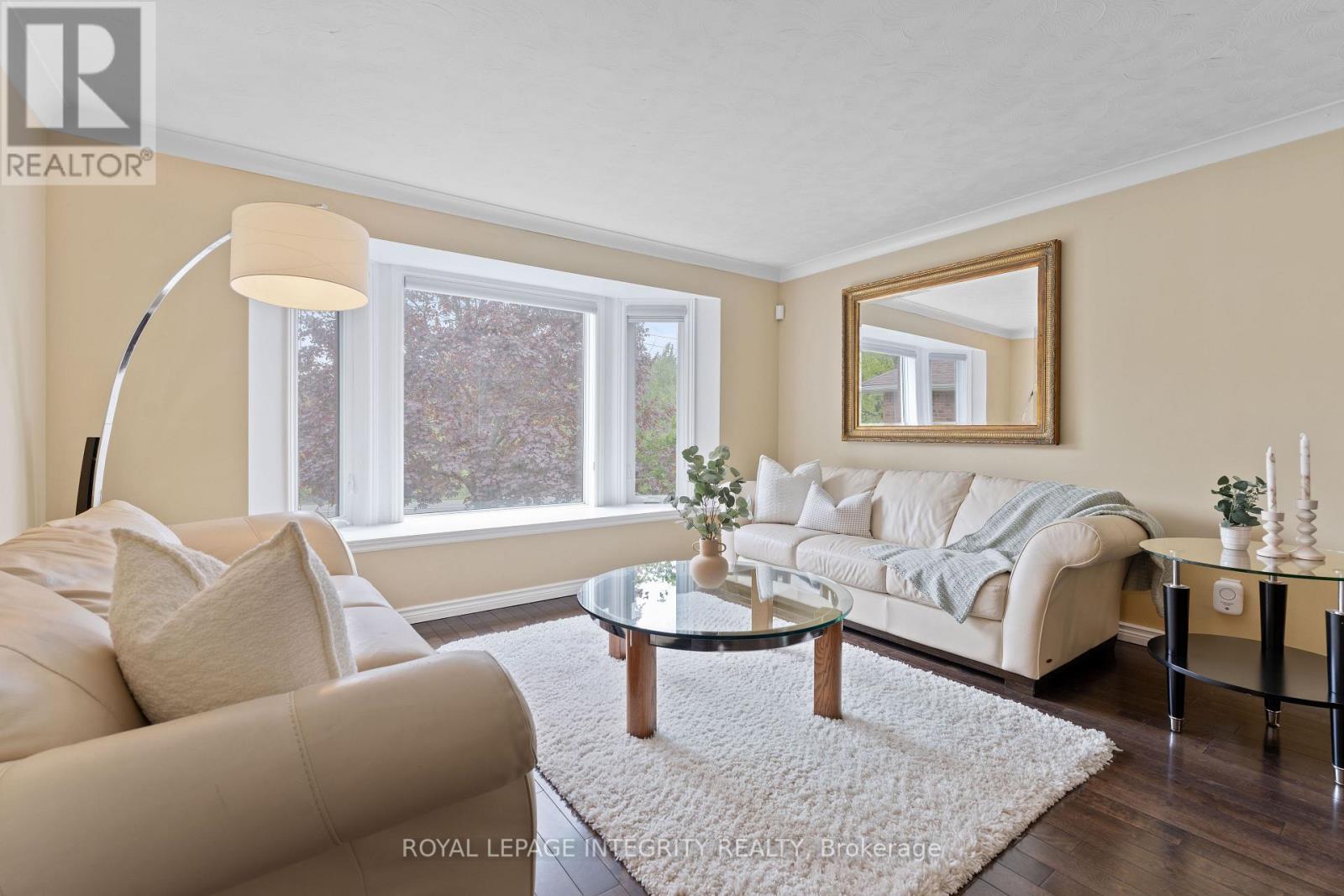 Property at 1893 RIDEAU ROAD image 5